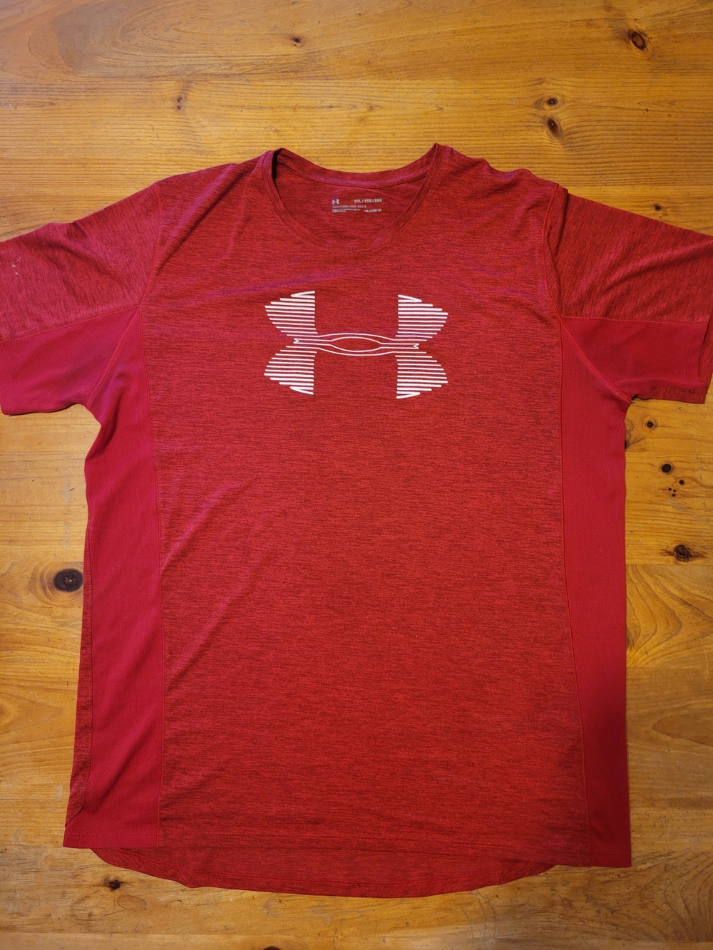2X Under Armour Men's Heathered Red Short Sleeve Logo Tee